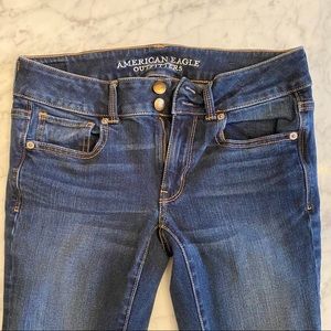 AE Artist Crop Capri Jeans 6R